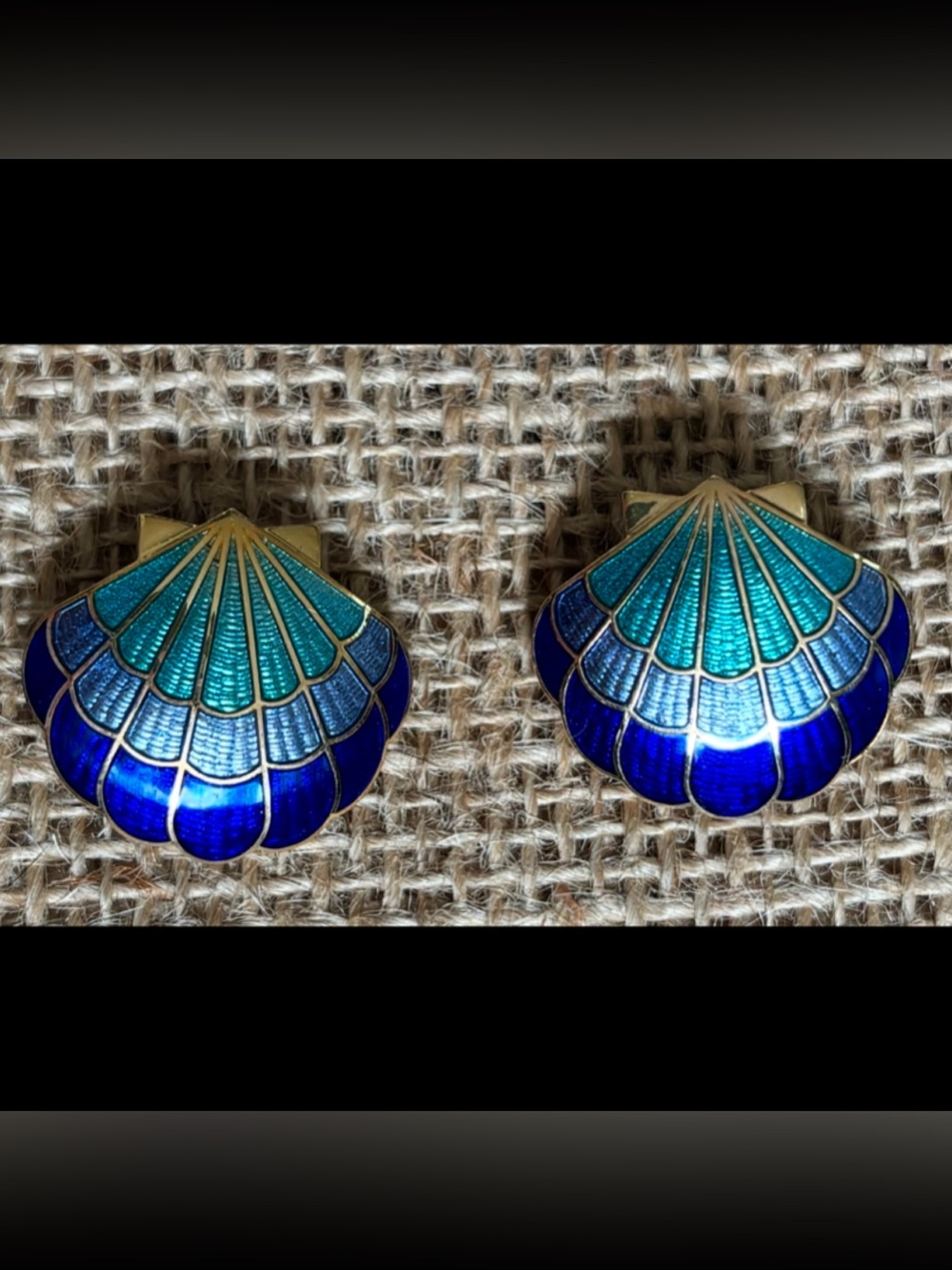 Vintage Blue Teal Cloisonne Clam Shell Earrings Beach Coastal Grandma